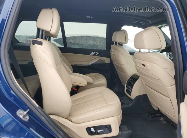 5UXCW2C0XM9H27488 2021 BMW X7 Синий Вид задней части салона