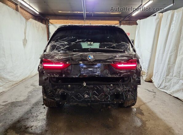 5UXCW2C0XN9L81361 2022 BMW X7 Черный Вид сзади