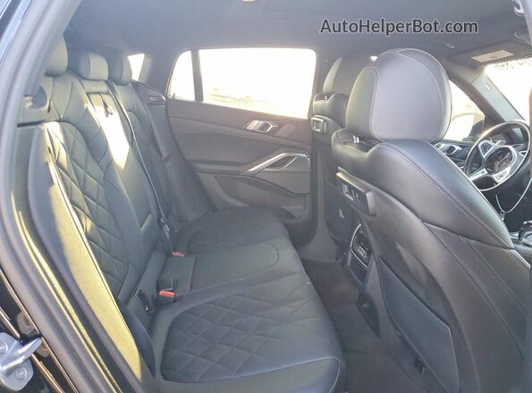 5UXCY6C09P9N63590 2023 BMW X6 Черный Вид задней части салона