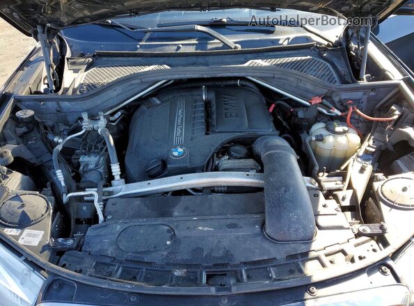 5UXKR0C31H0V75237 2017 BMW X5 Black Widok komory silnika