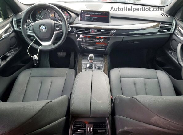 5UXKR0C55JL076902 2018 BMW X5 Черный Вид панели приборов