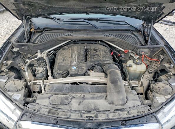 5UXKR0C55JL076902 2018 BMW X5 Черный Вид подкапотного пространства