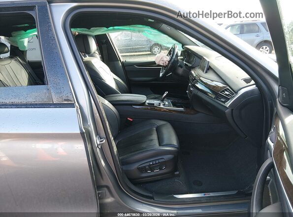 5UXKT0C32H0V98009 2017 BMW X5 Gray Вид салону спереду