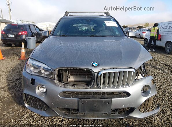 5UXKT0C32H0V98009 2017 BMW X5 Gray Вид задньої частини салону