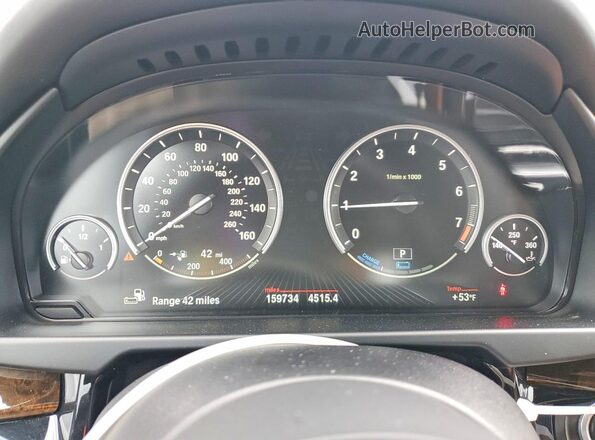 5UXKT0C38H0V95650 2017 BMW X5 White Widok zestawu wskaźników