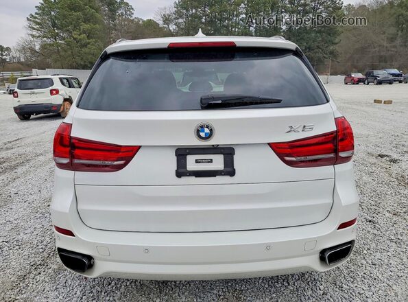 5UXKT0C38H0V95650 2017 BMW X5 White Widok z tyłu