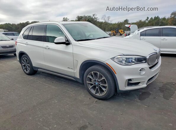 5UXKT0C52G0S77622 2016 BMW X5 Белый Передняя правая четверть