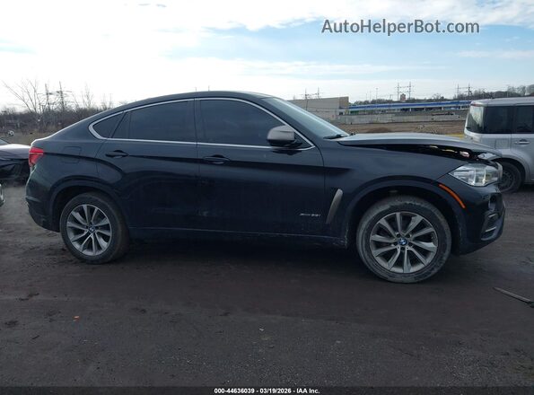 5UXKU2C3XH0U29364 2017 BMW X6 Черный Вид задней части салона