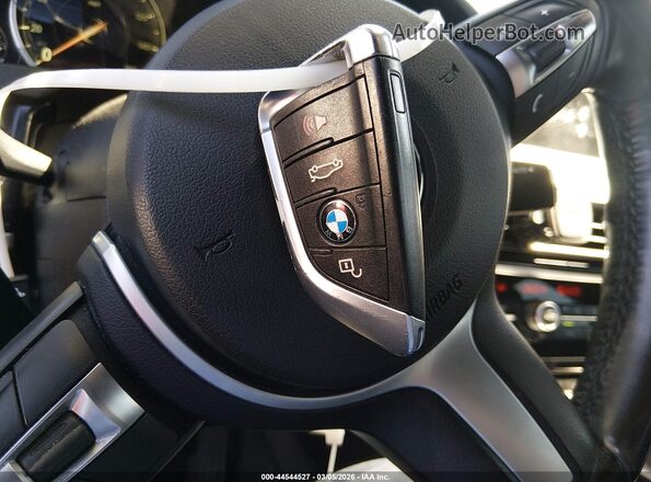 5UXKU2C58G0N79280 2016 BMW X6 Черный Вид панели приборов