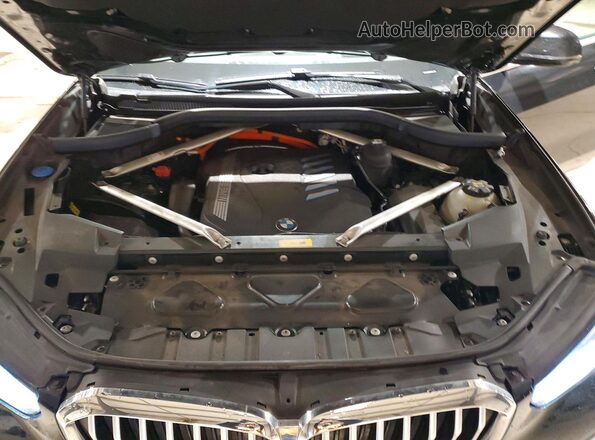 5UXTA6C00N9K05232 2022 BMW X5 Black Widok komory silnika