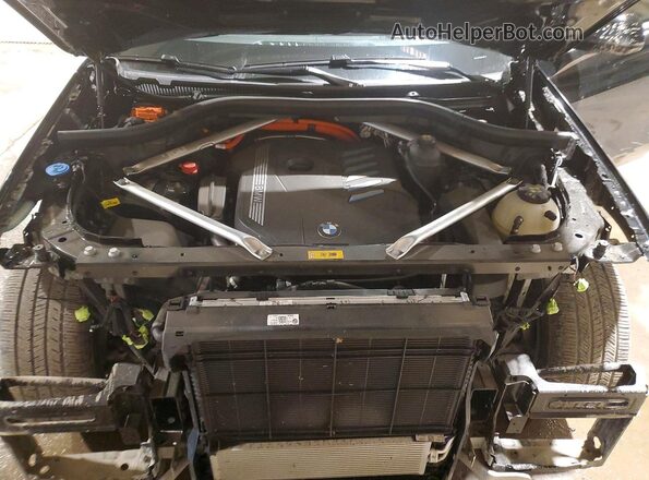 5UXTA6C00P9P99954 2023 BMW X5 Black ძრავის განყოფილების ხედი