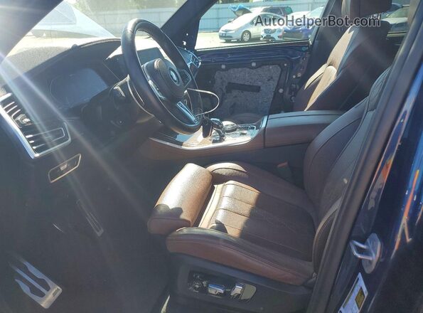 5UXTA6C09N9L07080 2022 BMW X5 Синий Вид салона спереди