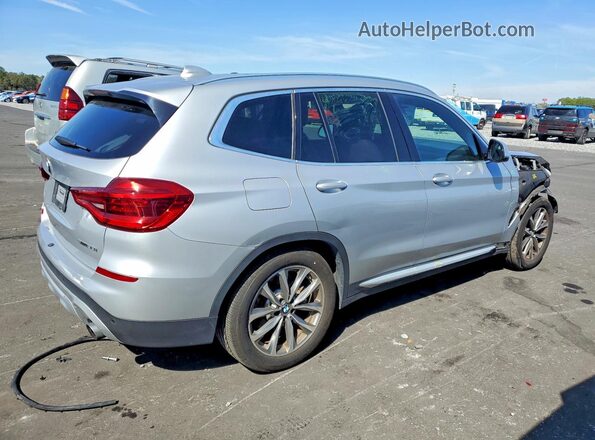 5UXTR7C56KLF25165 2019 BMW X3 Серебряный Задняя правая четверть