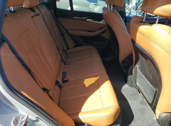 5UXTR7C56KLF25165 2019 BMW X3 Серебряный Вид задней части салона