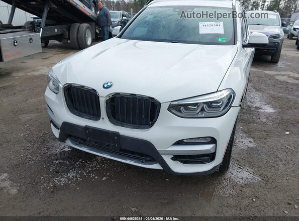 5UXTR9C50JLD61793 2018 BMW X3 Белый Вид спереди