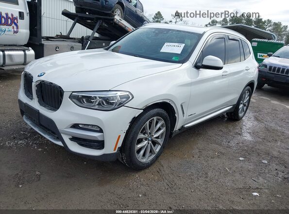 5UXTR9C50JLD61793 2018 BMW X3 Белый Передняя левая четверть