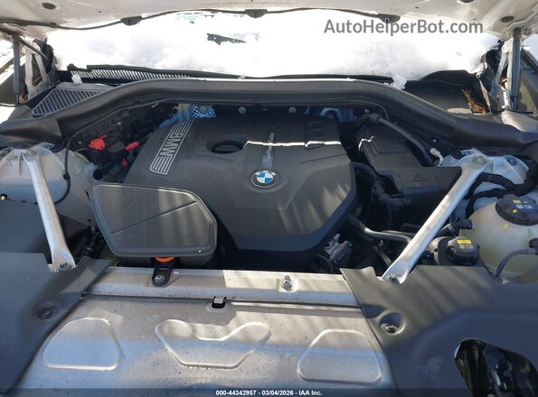 5UXTR9C52KLE14902 2019 BMW X3 White Вид ззаду