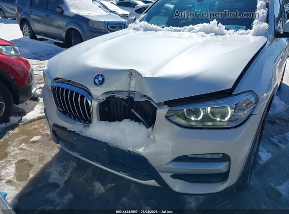 5UXTR9C52KLE14902 2019 BMW X3 White Вид спереду