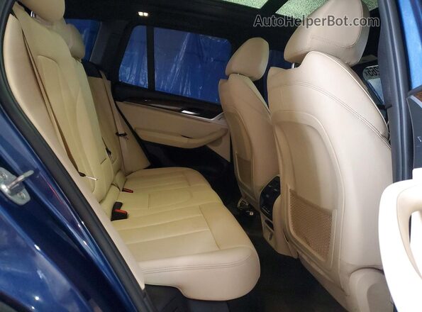 5UXTR9C53JLC80853 2018 BMW X3 Blue Вид задньої частини салону