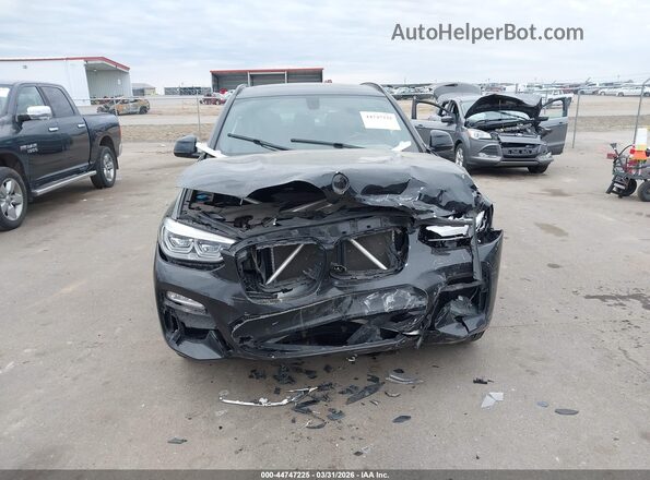 5UXTR9C55JLD74670 2018 BMW X3 Черный Вид спереди