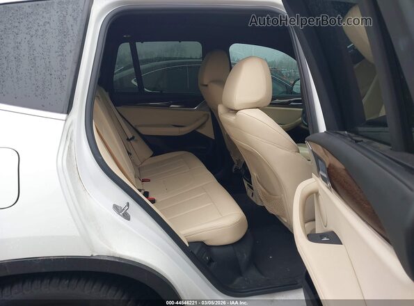5UXTR9C56JLC79874 2018 BMW X3 Белый Вид наклейки с VIN-кодом