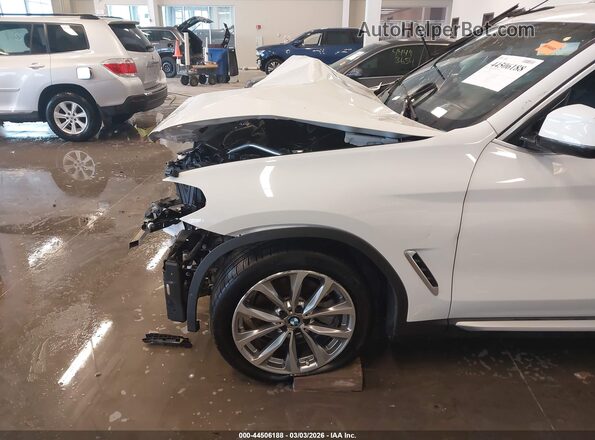 5UXTR9C56KLP89639 2019 BMW X3 White 