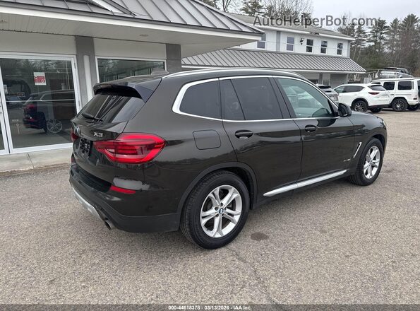 5UXTR9C59JLC75432 2018 BMW X3 Зеленый Задняя правая четверть