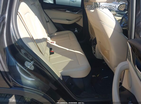 5UXTR9C59JLD74445 2018 BMW X3 Black Widok naklejki z numerem VIN