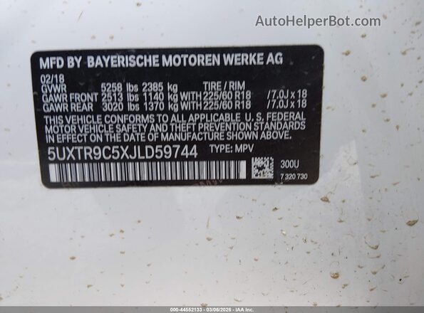 5UXTR9C5XJLD59744 2018 BMW X3 Белый Вид подкапотного пространства