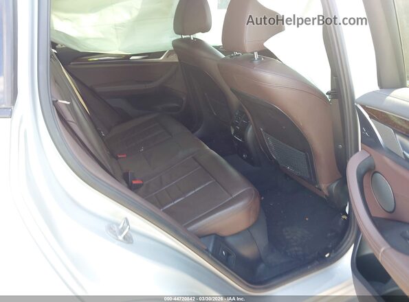 5UXTS3C57K0Z06549 2019 BMW X3 Серебряный Вид наклейки с VIN-кодом