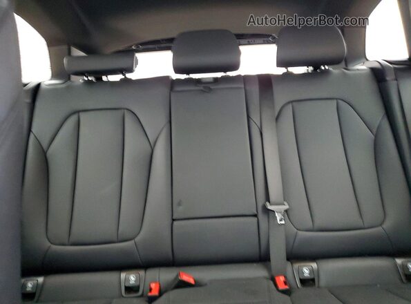 5UXTY3C01L9B89987 2020 BMW X3 Black Widok tylnych siedzeń