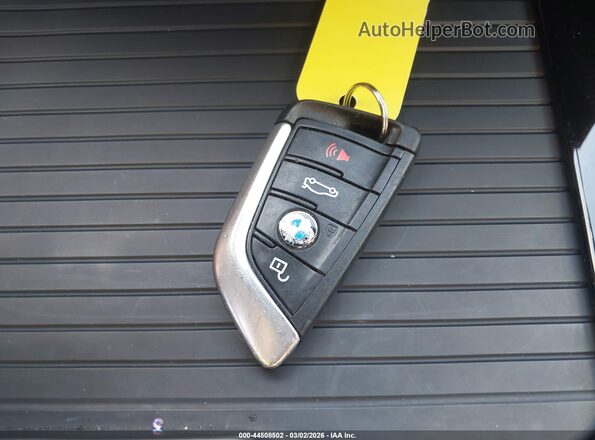 5UXTY3C09LLE54741 2020 BMW X3 Black Widok deski rozdzielczej