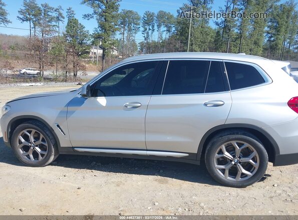 5UXTY3C0XLLU70783 2020 BMW X3 Silver Widok wnętrza 360 stopni