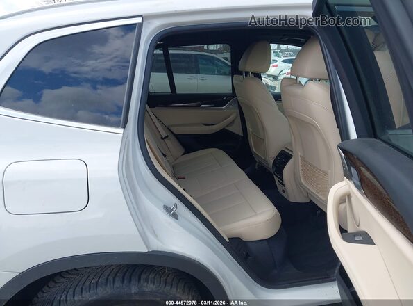 5UXTY5C09M9F95982 2021 BMW X3 Белый Вид наклейки с VIN-кодом