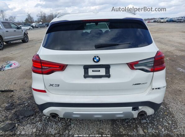 5UXTY5C09M9F95982 2021 BMW X3 Белый 