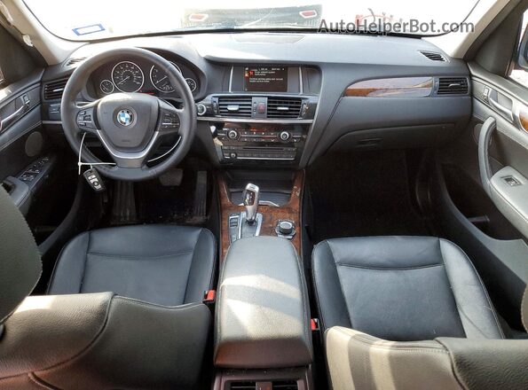 5UXWX7C51G0S17541 2016 BMW X3 Серебряный Вид панели приборов