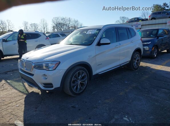 5UXWX9C59G0D84731 2016 BMW X3 Белый Передняя левая четверть