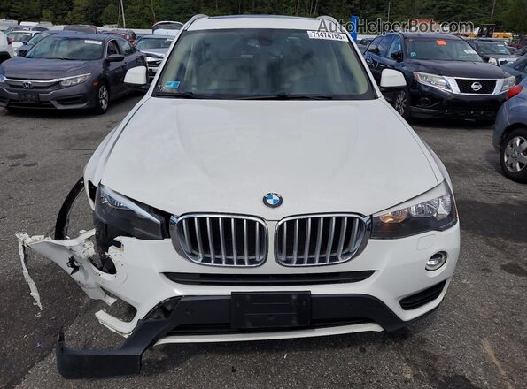 5UXWX9C5XG0D82390 2016 BMW X3 Белый Вид спереди