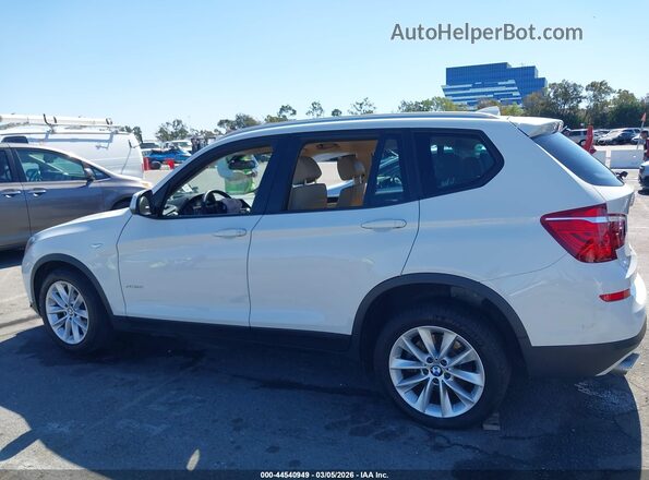 5UXWZ7C39H0V90725 2017 BMW X3 Белый Панорамный вид салона 360°