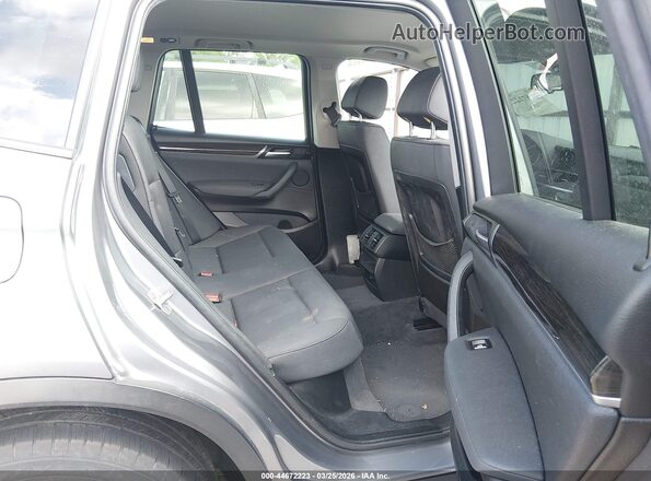 5UXWZ7C3XH0X41538 2017 BMW X3 Gray Widok naklejki z numerem VIN