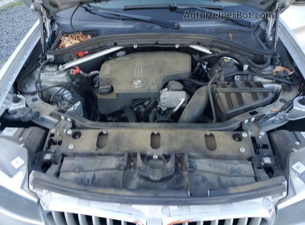 5UXWZ7C59H0U46593 2017 BMW X3 Серебряный Вид подкапотного пространства