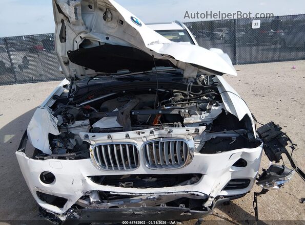 5UXWZ7C5XG0R32991 2016 BMW X3 Белый Вид спереди