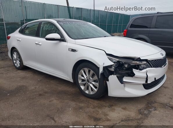 5XXGU4L39GG002192 2016 KIA OPTIMA White Передня права чверть