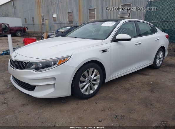 5XXGU4L39GG002192 2016 KIA OPTIMA White Передня ліва чверть