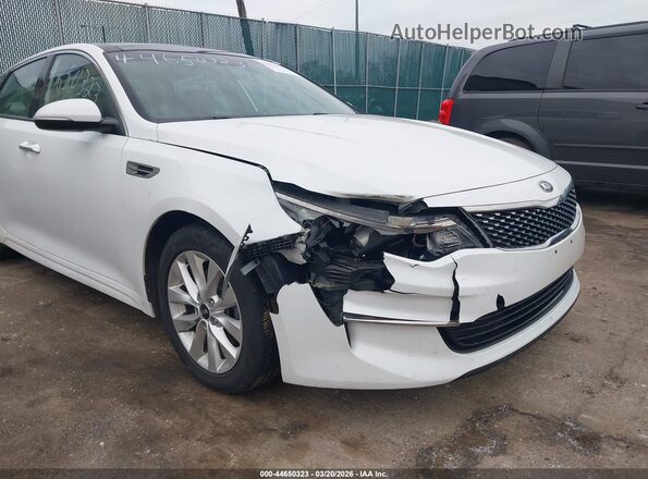 5XXGU4L39GG002192 2016 KIA OPTIMA White Вид спереду