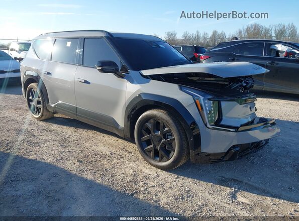 5XYADFS5XTG015866 2026 KIA EV9 Серый Передняя правая четверть