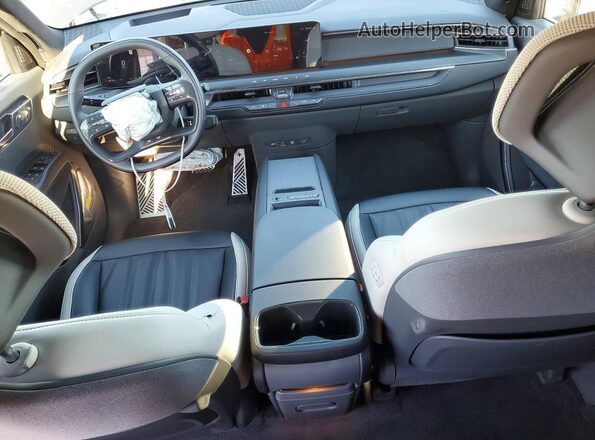 5XYAEFS56TG004747 2026 KIA EV9 Серый Вид панели приборов