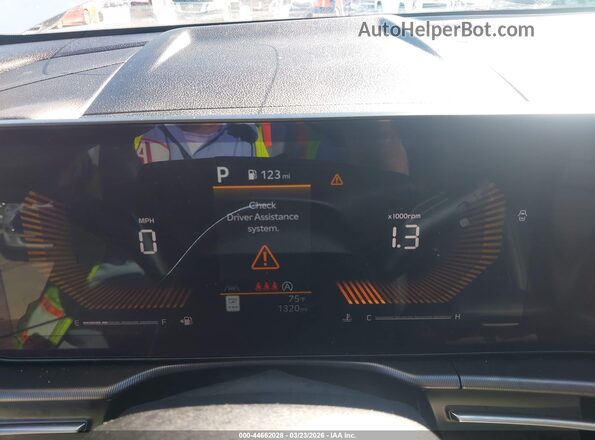 5XYK33DF0TG363705 2026 KIA SPORTAGE White Vista de los asientos traseros