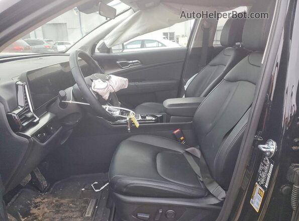 5XYK3CDF4SG308141 2025 KIA SPORTAGE Черный Вид салона спереди
