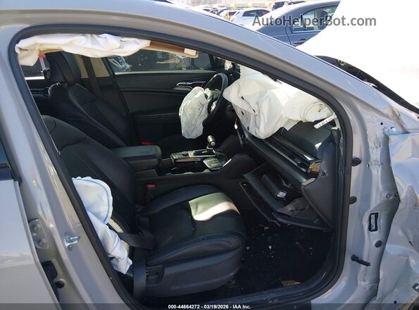 5XYK43DF7RG157447 2024 KIA SPORTAGE Gray Widok wnętrza z przodu